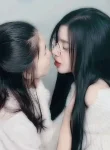 Chuyện Tình 2 Cô Bạn
